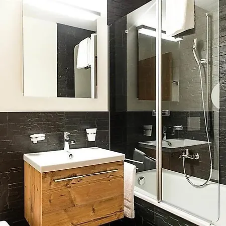 Sleeps 6 Wifi * Engelberg
